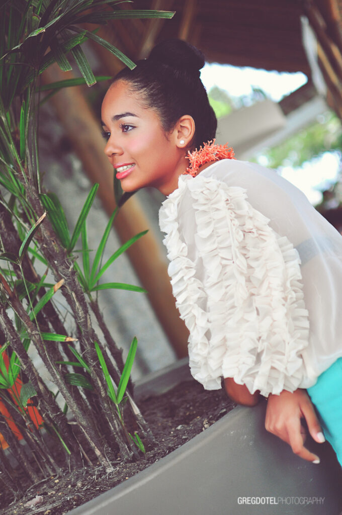 Sesion de fotos de quinceañera a Tairis en Samana Republica Dominicana