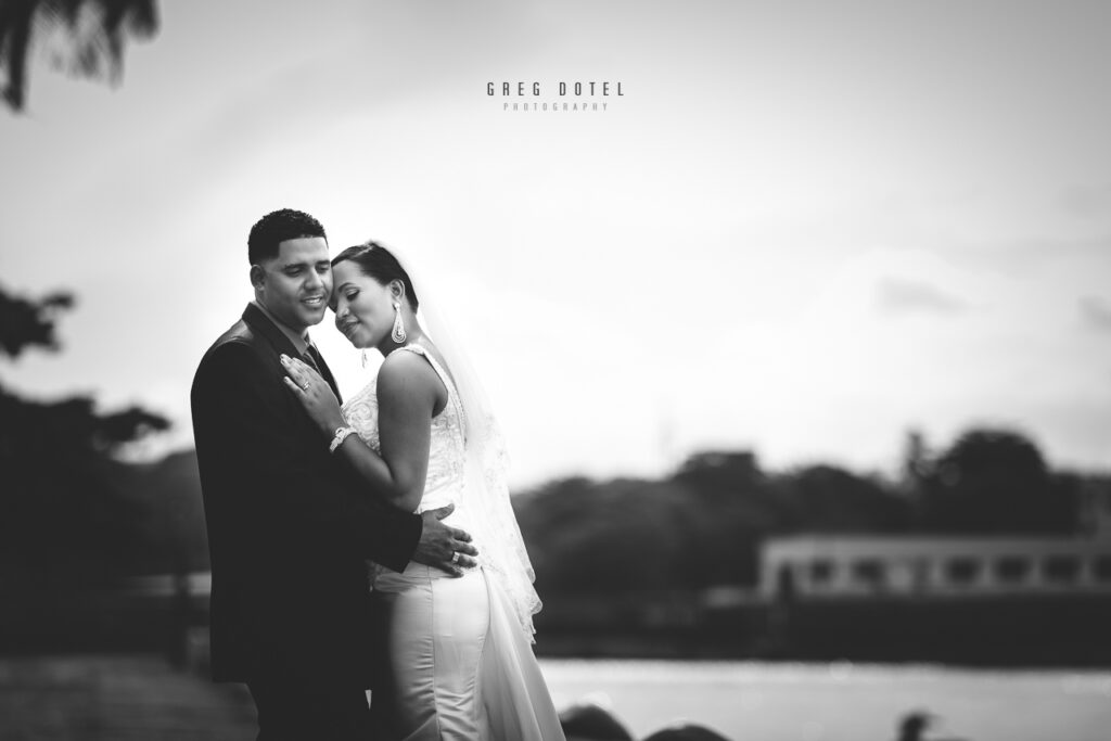 sesion de fotos de novios para boda en santo domingo por greg dotel photography