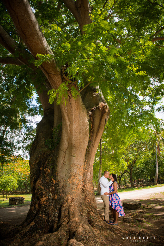 Sesión de fotos de Novios y pre boda en las Ruinas de Engombe de Santo Domingo, República Dominicana