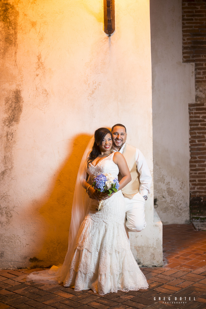 Servicio de fotografía de bodas y sesión de fotos de novios en Santo Domingo, República Dominicana por el fotografo dominicano greg dotel phorography