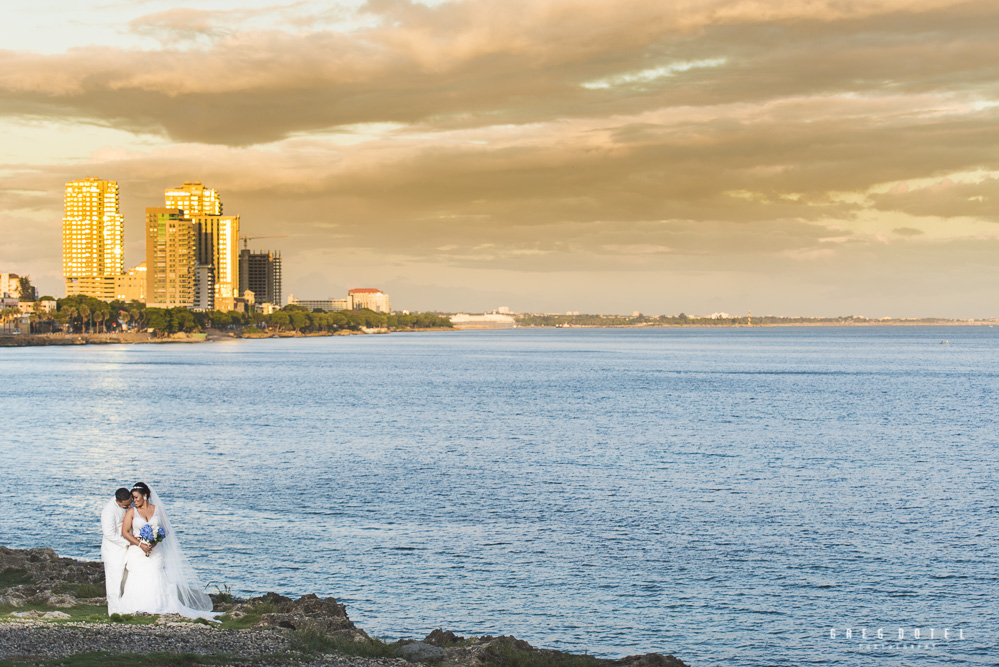 Servicio de fotografía de bodas y sesión de fotos de novios en Santo Domingo, República Dominicana por el fotografo dominicano greg dotel phorography