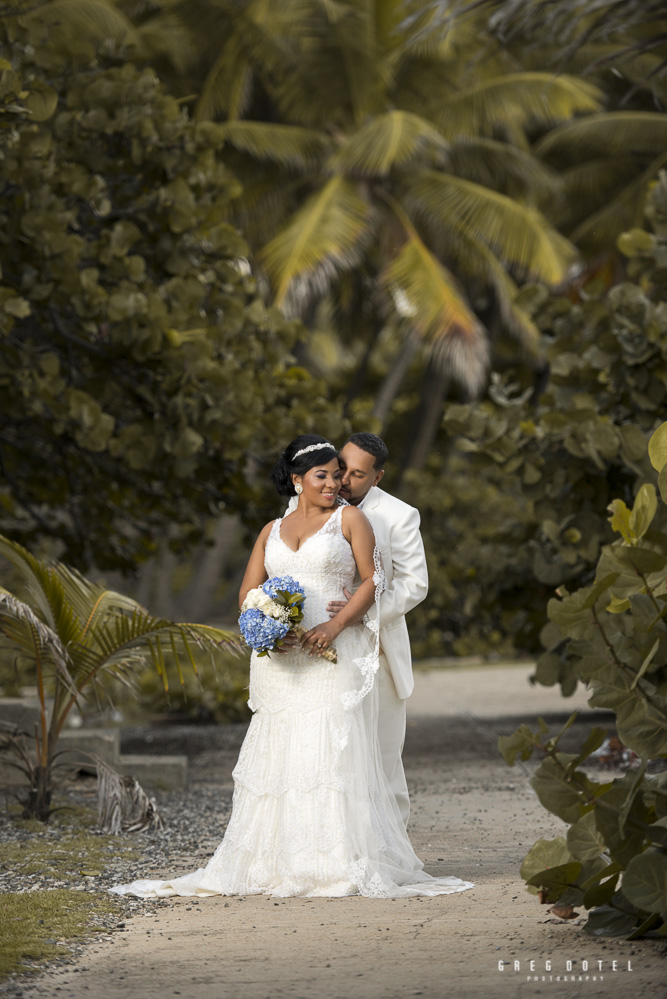 Servicio de fotografía de bodas y sesión de fotos de novios en Santo Domingo, República Dominicana por el fotografo dominicano greg dotel phorography