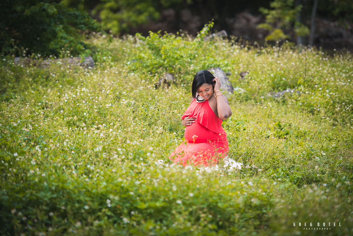 sesion de fotos de embarazada a Yamilka y su esposo por greg dotel photography