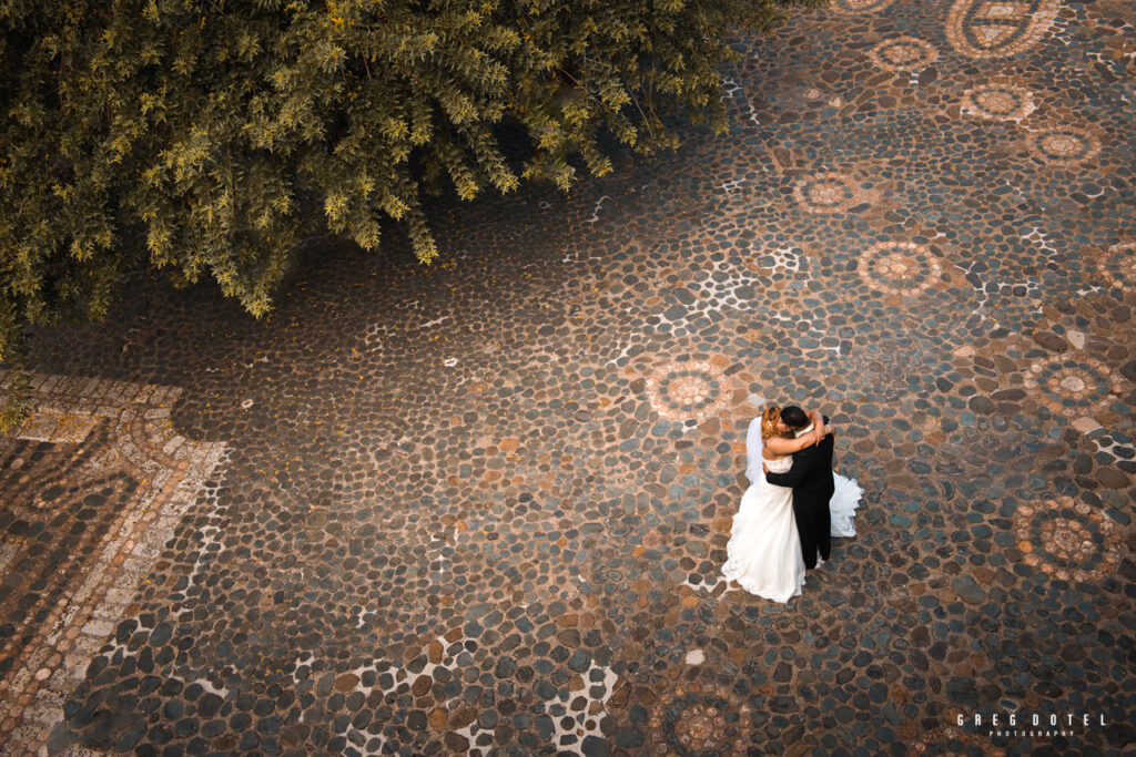 Sesion de novios y pre boda de Felix y Julia en Altos de Chavón, La Romana, República Dominicana por el fotógrafo dominicano Greg Dotel