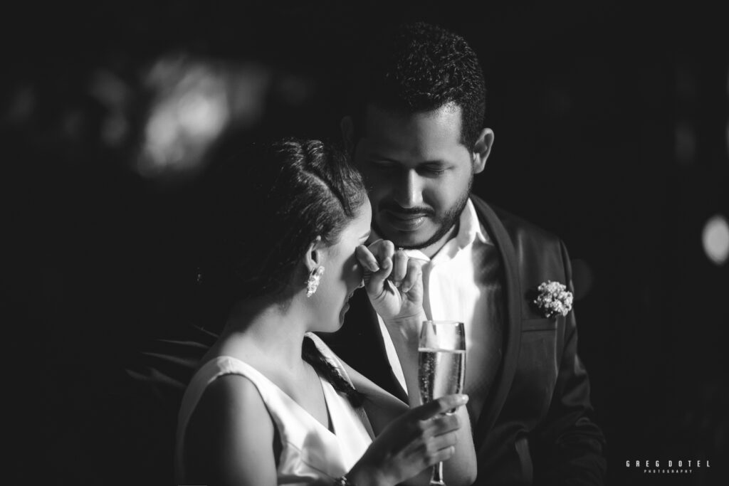 Boda de Jessica y Manuel en el Restaurante El Meson de la Cava en Santo Domingo