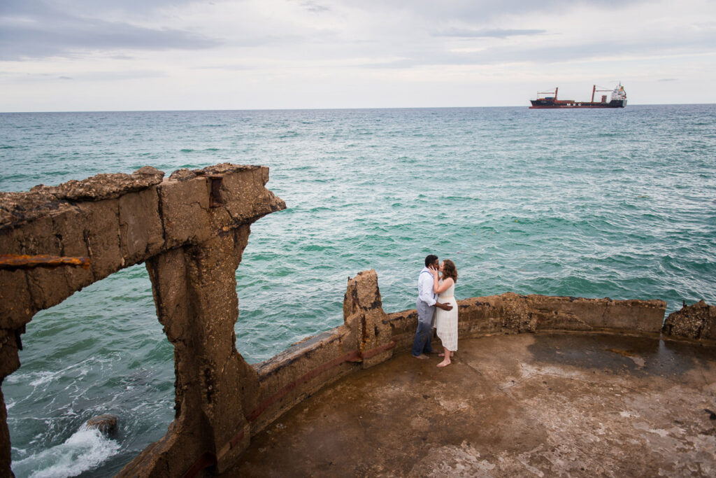 Fotografo dominicano realizó sesión de novios o preboda en la playa de Sans Souci en la ciudad de Santo Domingo, República Dominicana