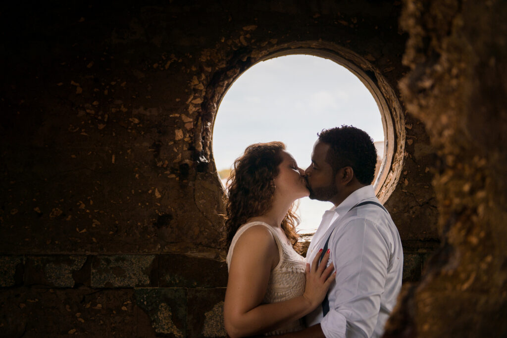 Fotografo dominicano realizó sesión de novios o preboda en la playa de Sans Souci en la ciudad de Santo Domingo, República Dominicana