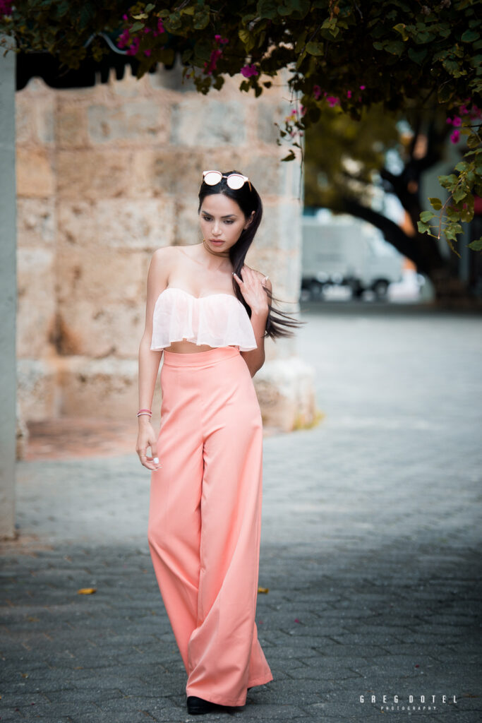 Fotografo de modelos en la Zona Colonial de Santo Domingo con Diipa Koshla