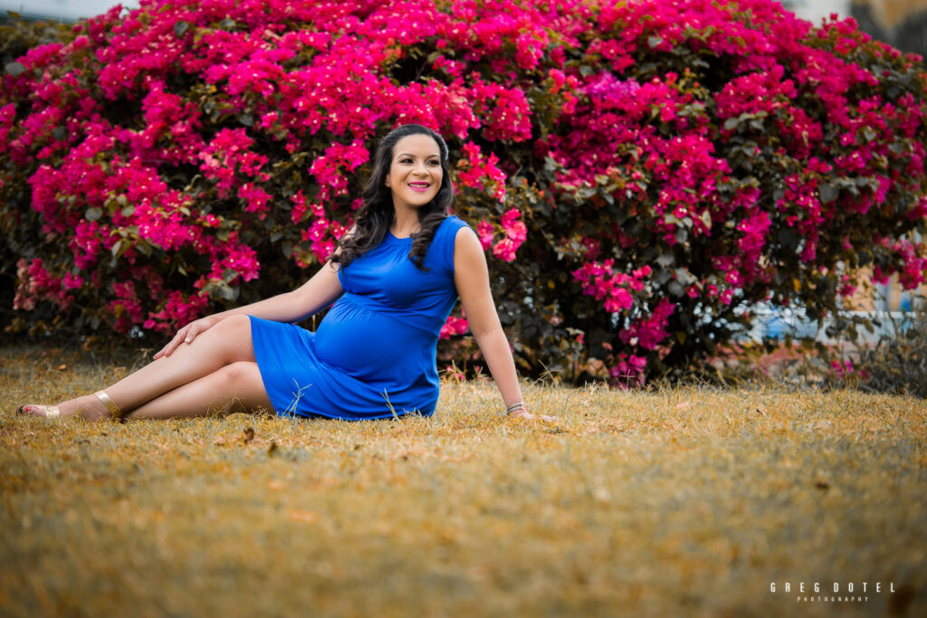 Sesion de fotos de embarazada en el parque mirador sur de Santo Domingo, Republica Dominicana