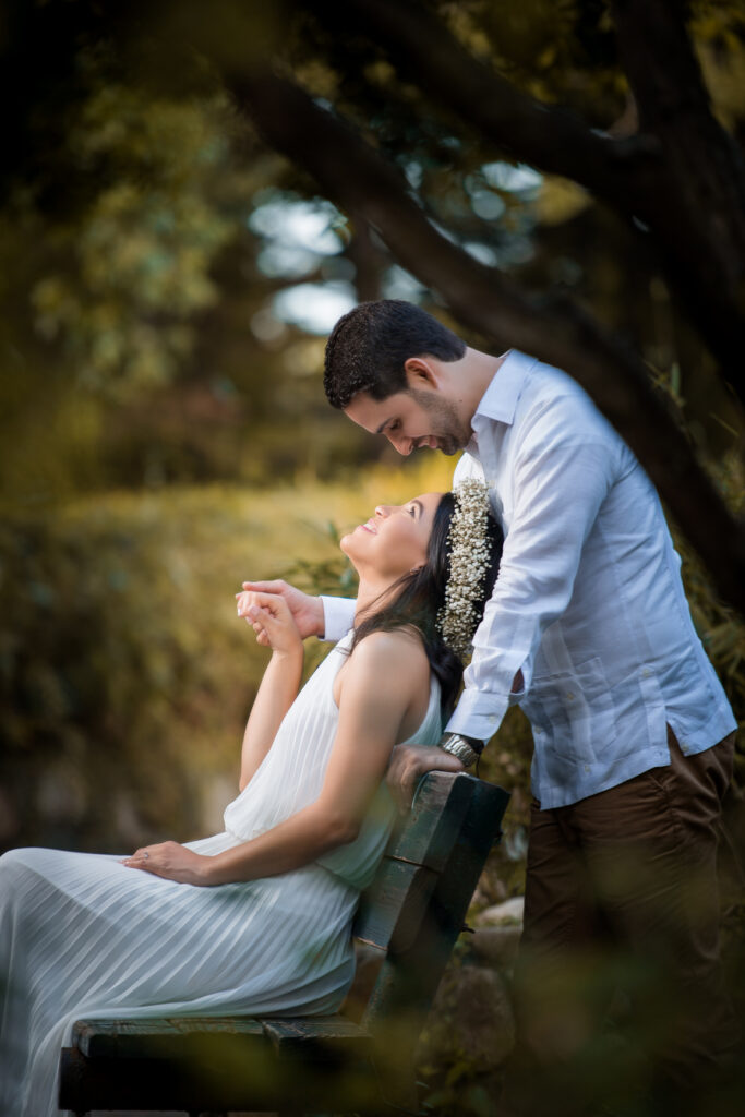 Sesion de novios o preboda en el Jardin Botanico Nacional de Santo Domingo, Republica Dominicana con el fotografo Greg Dotel