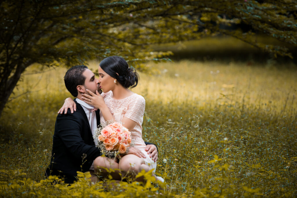 Sesion de novios o preboda en el Jardin Botanico Nacional de Santo Domingo, Republica Dominicana con el fotografo Greg Dotel