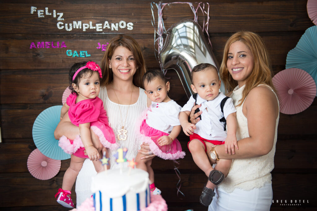 Cumpleaños de niños trillizos en Santo Domingo República Dominicana