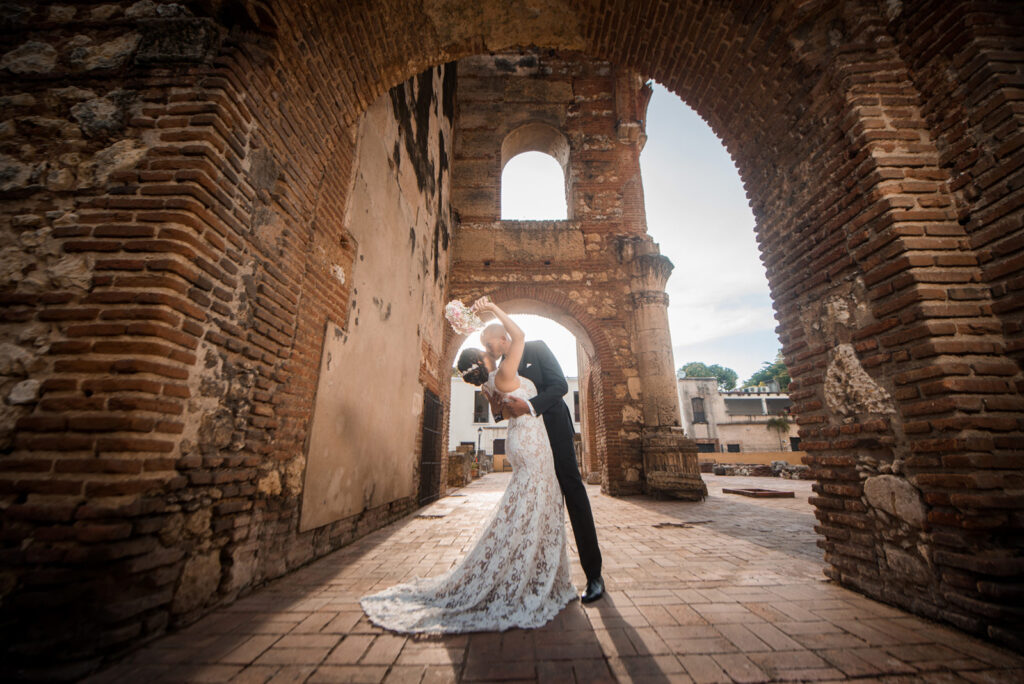 Sesion de fotos en la Ruinas San Nicolas de Bari, Zona Colonial de Santo Domingo, República Dominicana