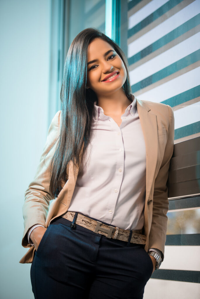 Retratos corporativos a Nidia Columna en Santo Domingo Republica Dominicana