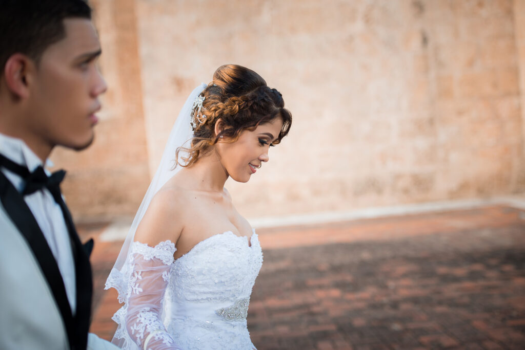 Sesion de novios o pre boda de Chari y Felix en la Zona Colonial de Santo Domingo Republica Dominicana