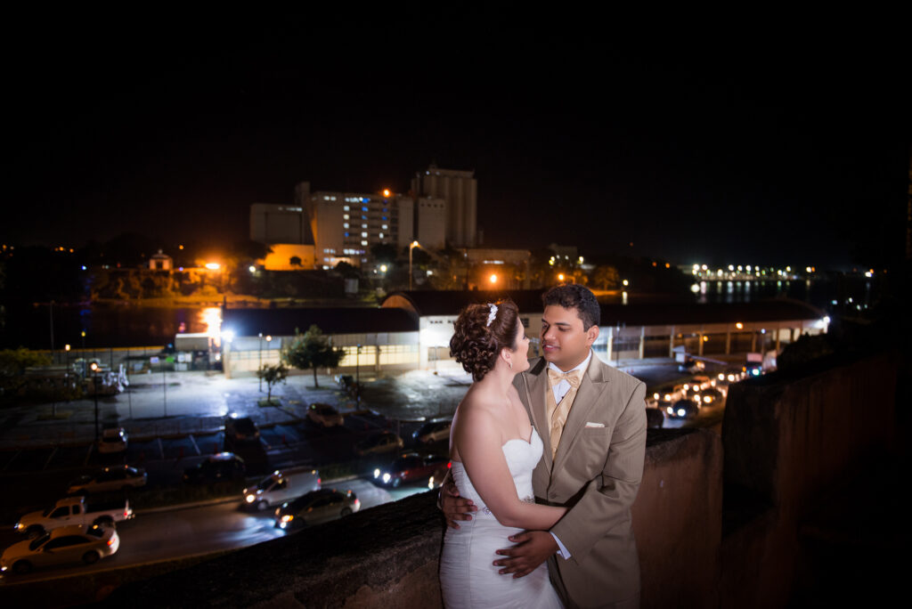 Sesion de novios de Lyonela y Carlos en la Zona Colonial de Santo Domingo en la República Dominicana