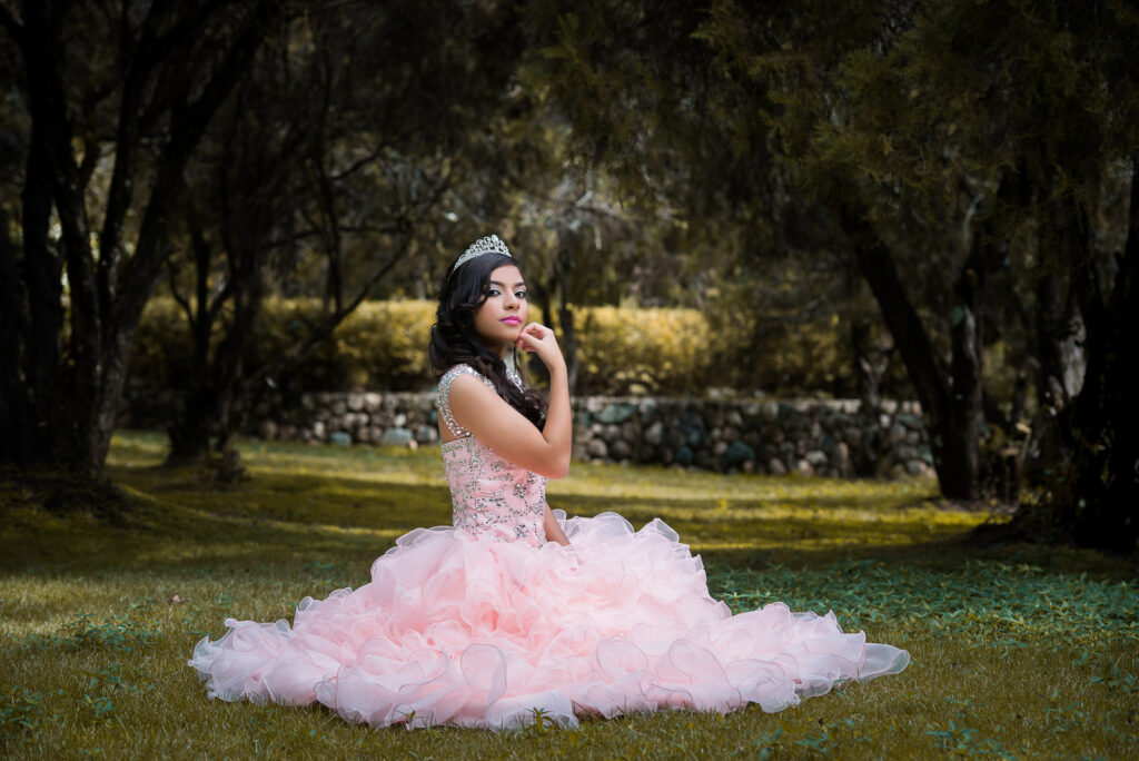 Sesión de fotos de Quinceañera en sus 15 años en el Jardín Botánico de Santo Domingo, República Dominicana