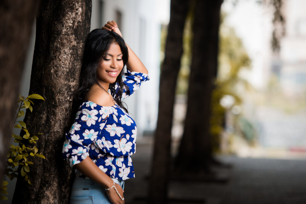 Sesión de fotos de la Quinceañera Deysi en sus 15 años en Zona Colonial de Santo Domingo, República Dominicana