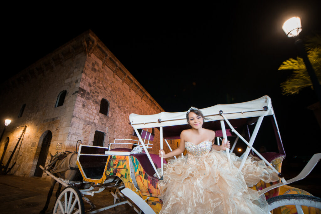 Sesión de fotos de los dulces 15 años de Jaysa en la Zona Colonial de Santo Domingo, República Dominicana