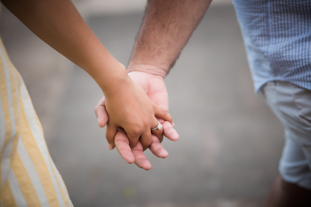 Linda propuesta de matrimonio de Chris a su novia Tali en la Zona Colonial de Santo Domingo, República Dominicana