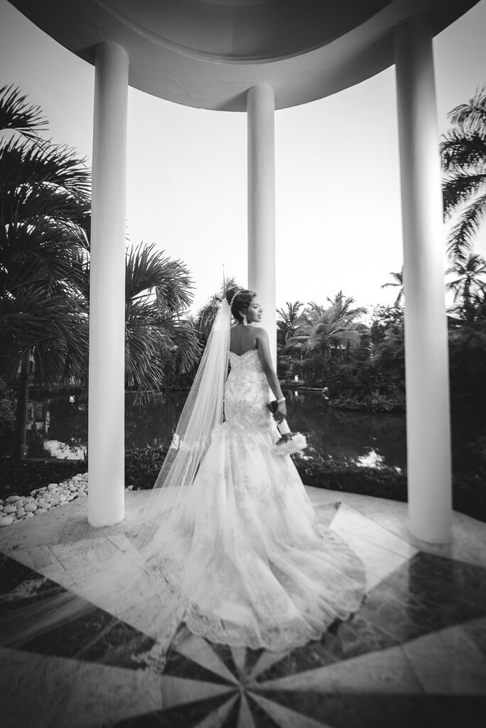 Sesion de novios o pre boda de Estela y Angel en el Hotel Paradisus Punta Cana, Republica Dominicana