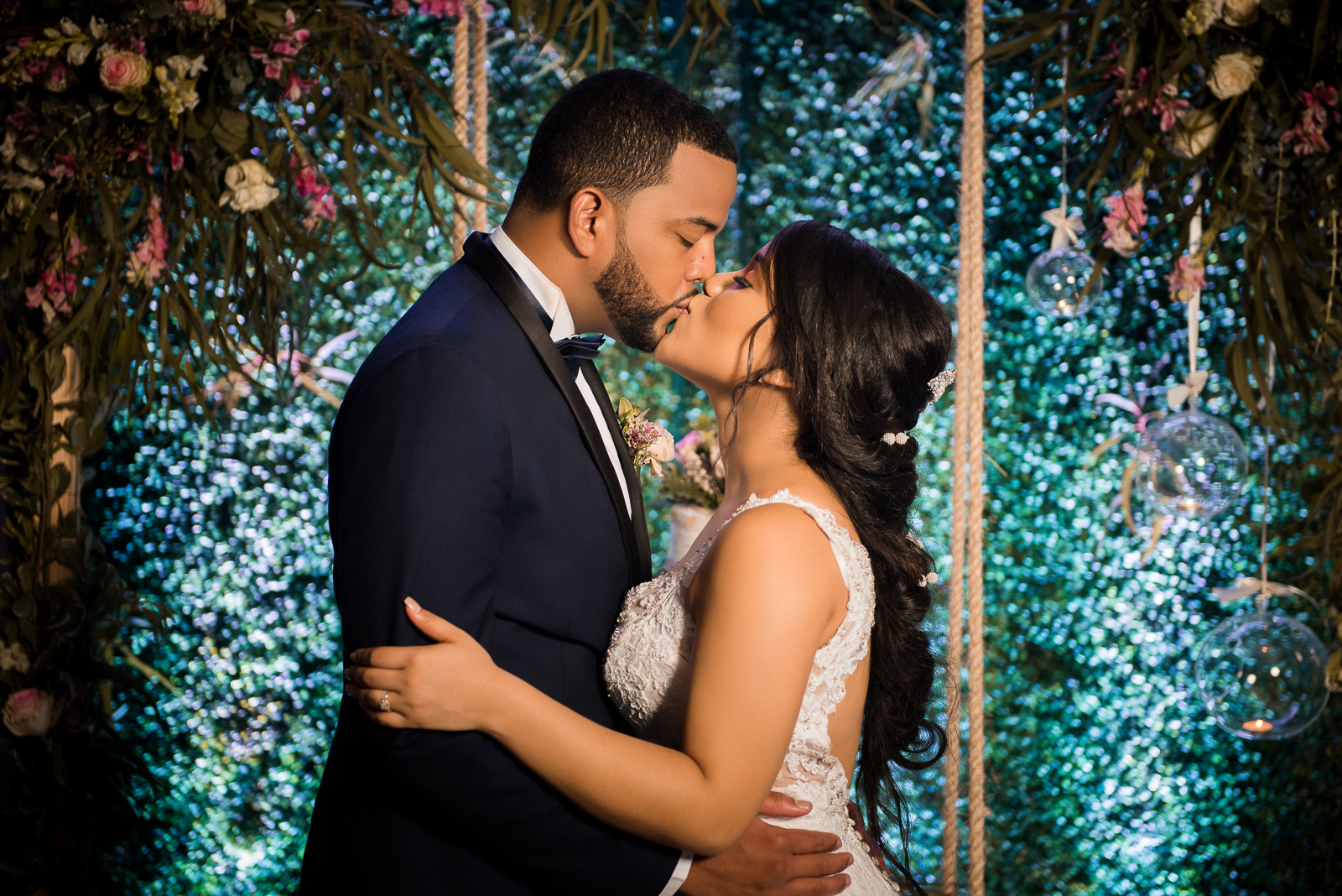 Fotos de la ceremonia y recepcion de la boda en el Hotel Radisson, Santo Domingo, Republica Dominicana por el fotografo dominicano Greg Dotel Photography