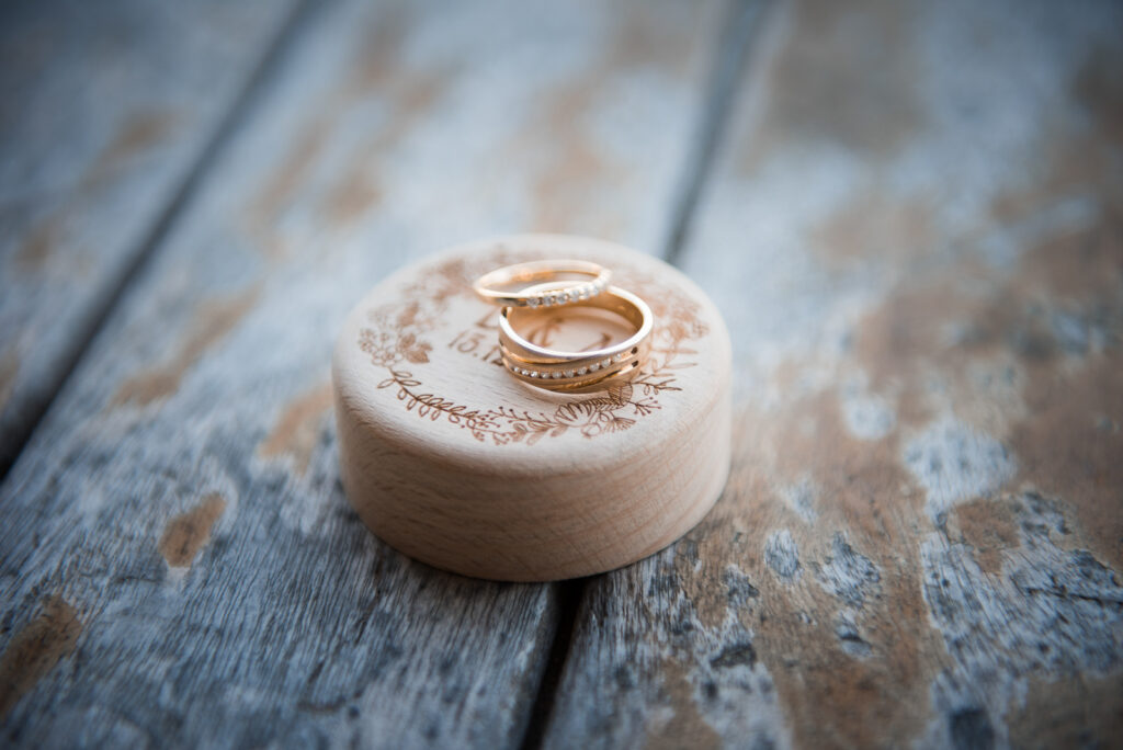 Fotos de anillos de bodas en Republica Dominicana por el fotografo dominicano Greg Dotel Photography