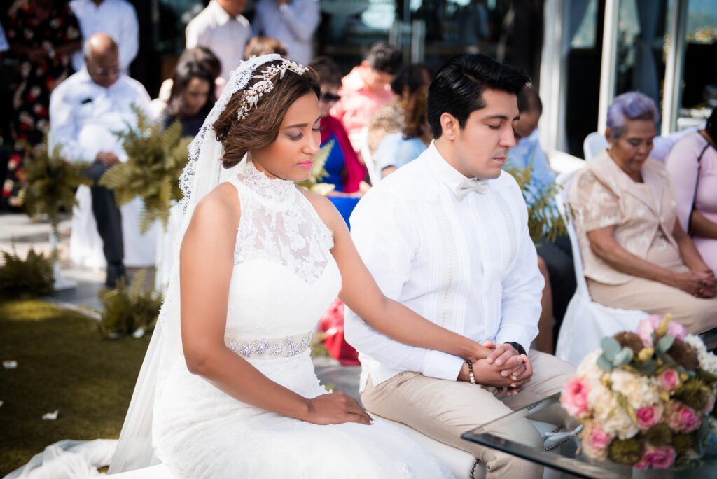 Fotos de la Boda celebrada en el Restaurante Jamaca de Dios en Jarabacoa, Republica Dominicana por el fotografo dominicano Greg Dotel Photography