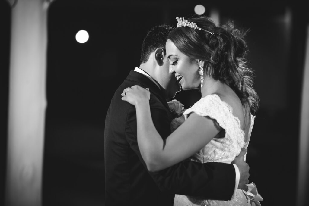 Boda de Giselle y Welmo en Punta Cana, Republica Dominicana por el fotografo Greg Dotel