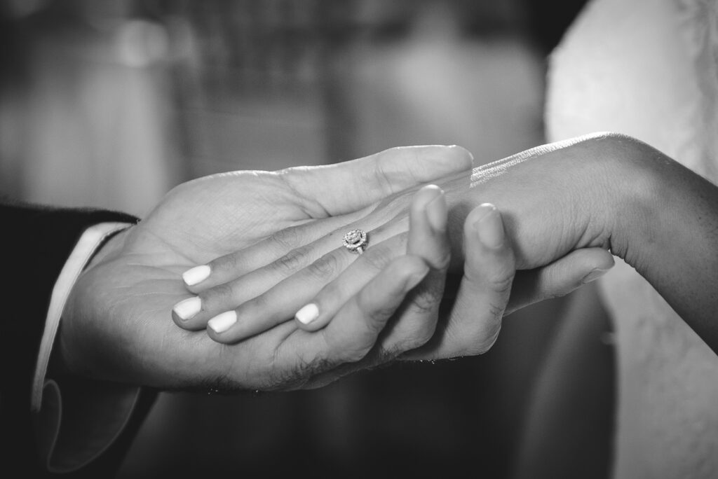 Fotos de la boda de Laura y Josue en el Hotel Crowne Plaza de Santo Domingo, Republica Dominicana por el fotografo dominicano Greg Dotel Photography