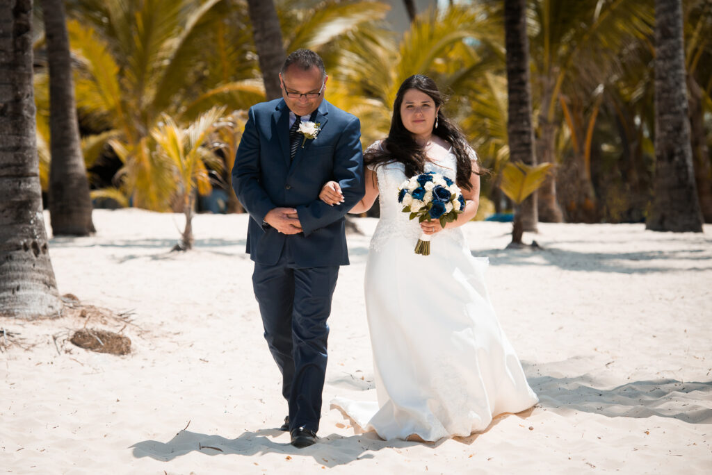 Celebración de la boda de Lizbeth y Kevin en el Hotel Riu Palace Bavaro, República Dominicana