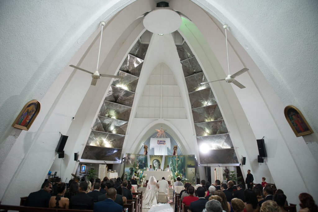 Boda en la Iglesia Claret de Santo Domingo, Republica Dominicana