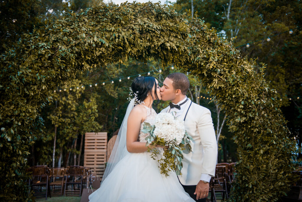 Boda celebrada en el Metro Country Club en San Pedro de Macoris por el fotografo dominicano Greg Dotel Photography