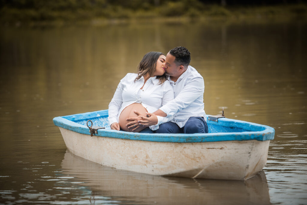 Sesion de fotos de embarazadas en el Parque Mirador Norte de Santo Domingo, Republica Dominicana por el fotógrafo dominicano