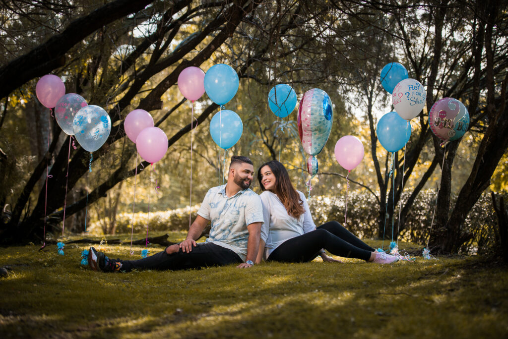 Sesion de fotos de revelacion de sexo del bebe durante el embarazo en el Jardín Botánico de Santo Domingo, Republica Dominicana por el fotografo dominicano