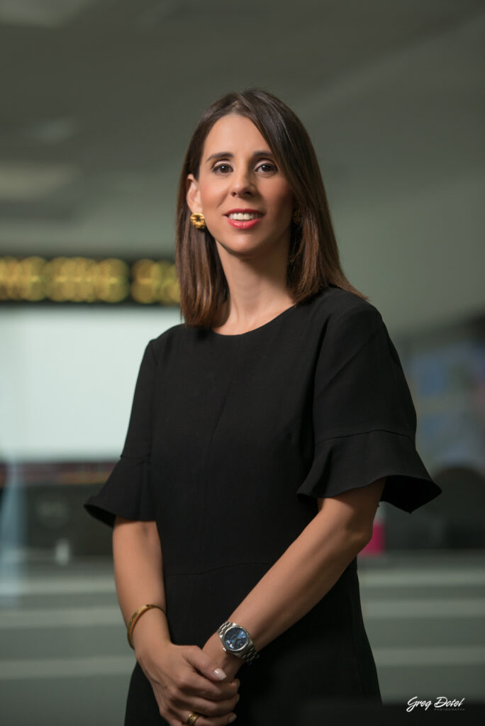 Sesión de fotos para perfil corporativo para la empresa United Capital en Santo Domingo, República Dominicana por el fotógrafo dominicano Greg Dotel