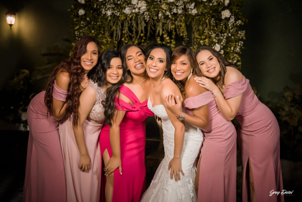 Fotos de la ceremonia y recepcion de la boda en el Hotel Mauad, Santo Domingo, Republica Dominicana por el fotografo dominicano Greg Dotel Photography