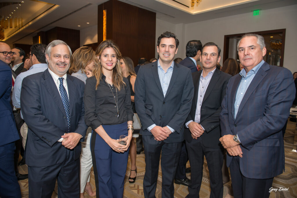 Cobertura fotográfica del 3er seminario de empresas familiares impartido por ANJE. Fue un evento corporativo llevado a cabo en el hotel Real Santo Domingo en la República Dominicana por nuestro equipo de fotógrafos