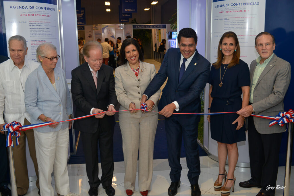 Cobertura de la feria emprendedores 2017 donde empresas y emprendedores mostraron sus innovaciones en este importante evento corporativo de la República Dominicana