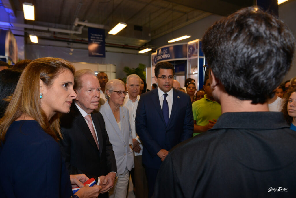 Cobertura de la feria emprendedores 2017 donde empresas y emprendedores mostraron sus innovaciones en este importante evento corporativo de la República Dominicana