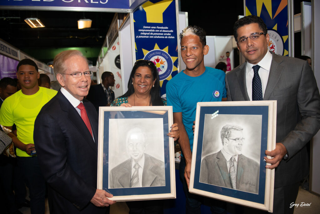 Cobertura de la feria emprendedores donde empresas y emprendedores mostraron sus innovaciones en este importante evento corporativo de la República Dominicana