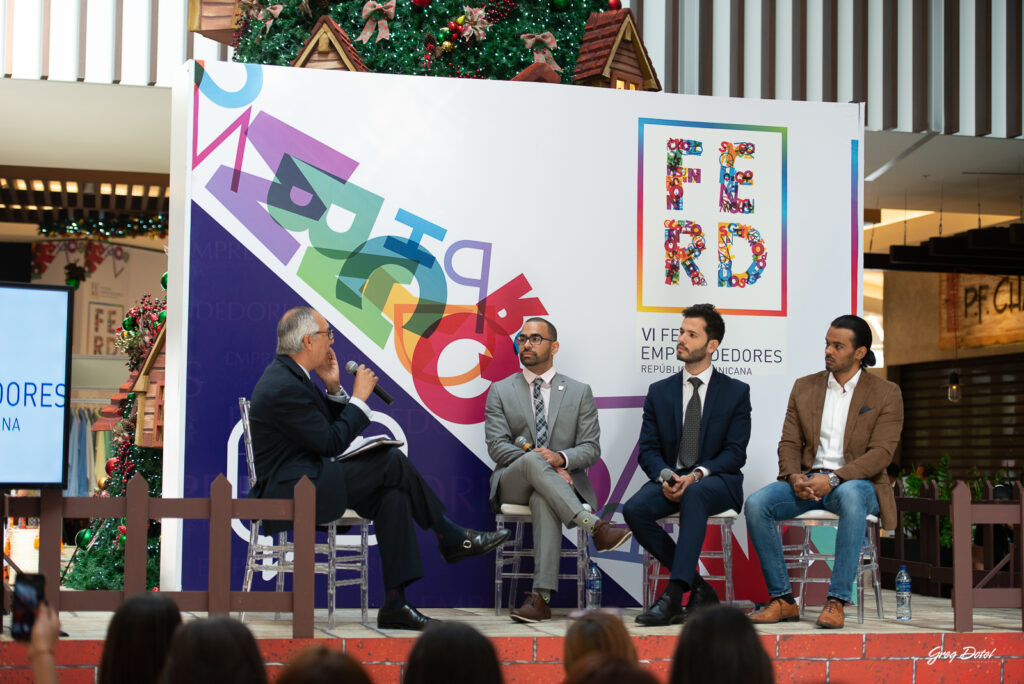 Cobertura de la feria emprendedores donde empresas y emprendedores mostraron sus innovaciones en este importante evento corporativo de la República Dominicana