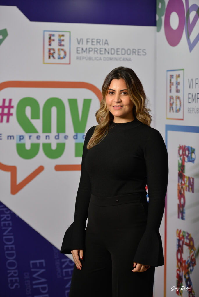 Cobertura de la feria emprendedores donde empresas y emprendedores mostraron sus innovaciones en este importante evento corporativo de la República Dominicana