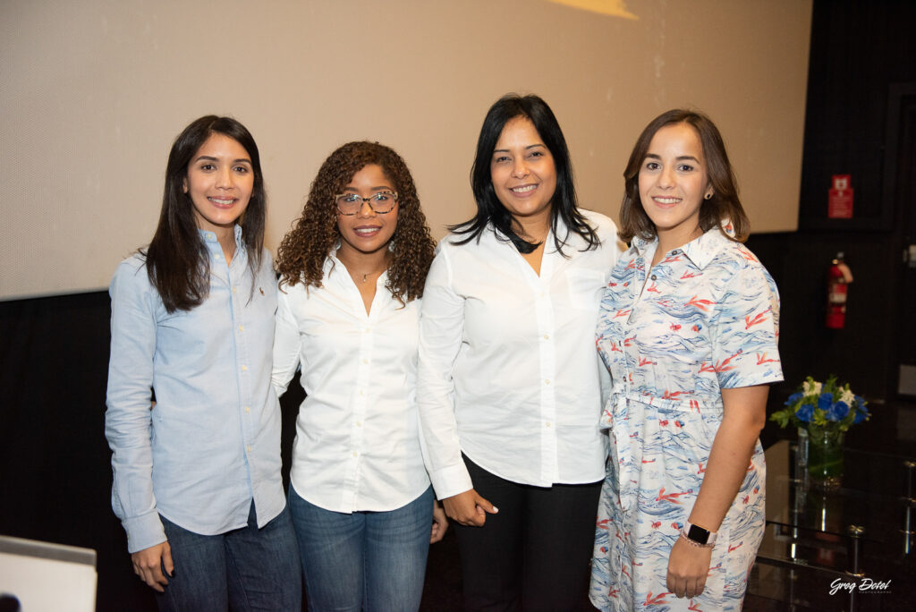 Cobertura del evento feria emprendedores 2019. Donde empresas y emprendedores mostraron sus innovaciones en este importante evento corporativo de la República Dominicana