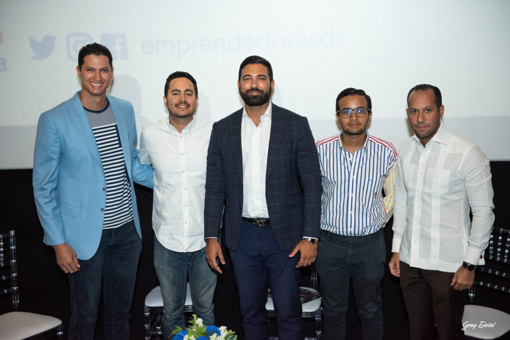 Cobertura del evento feria emprendedores 2019. Donde empresas y emprendedores mostraron sus innovaciones en este importante evento corporativo de la República Dominicana