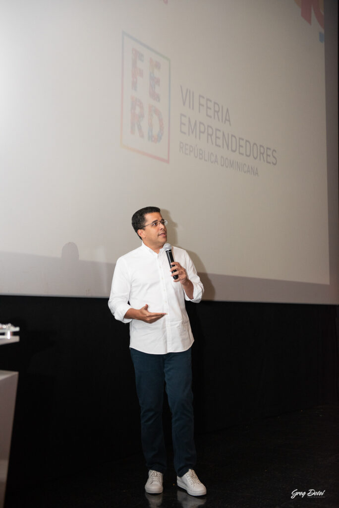 Cobertura del evento feria emprendedores 2019. Donde empresas y emprendedores mostraron sus innovaciones en este importante evento corporativo de la República Dominicana