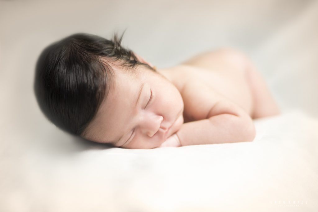 Sesión de fotos de la bebé Camila en su primer mes de recien nacida en Santo Domingo, República Dominicana