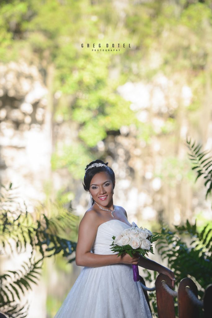 Sesion de fotos de novios y pre boda en Santo Domingo, República Dominican por el fotógrafo dominicano Greg Dotel Photography