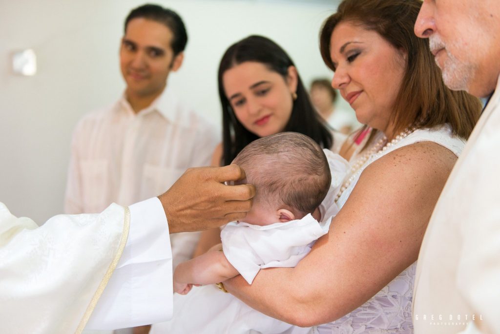 Fotógrafo para bautizos en Santo Domingo, República Dominicana