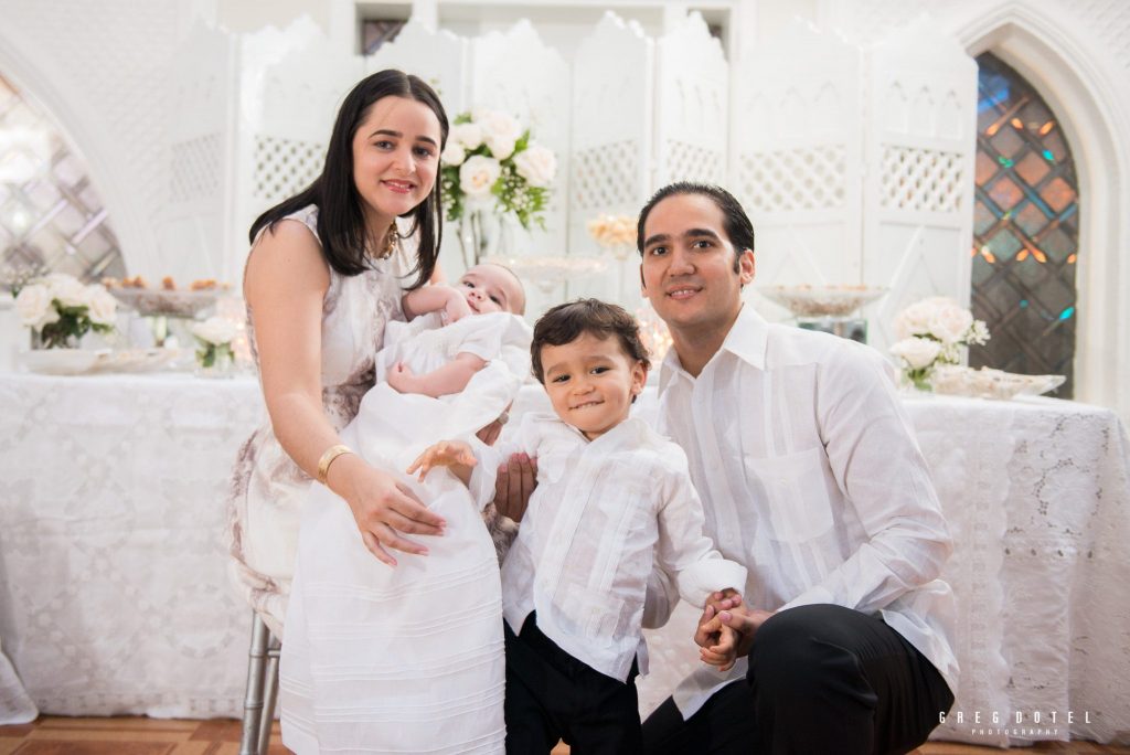Fotógrafo para bautizos en iglesias y parroquias en Santo Domingo, República Dominicana